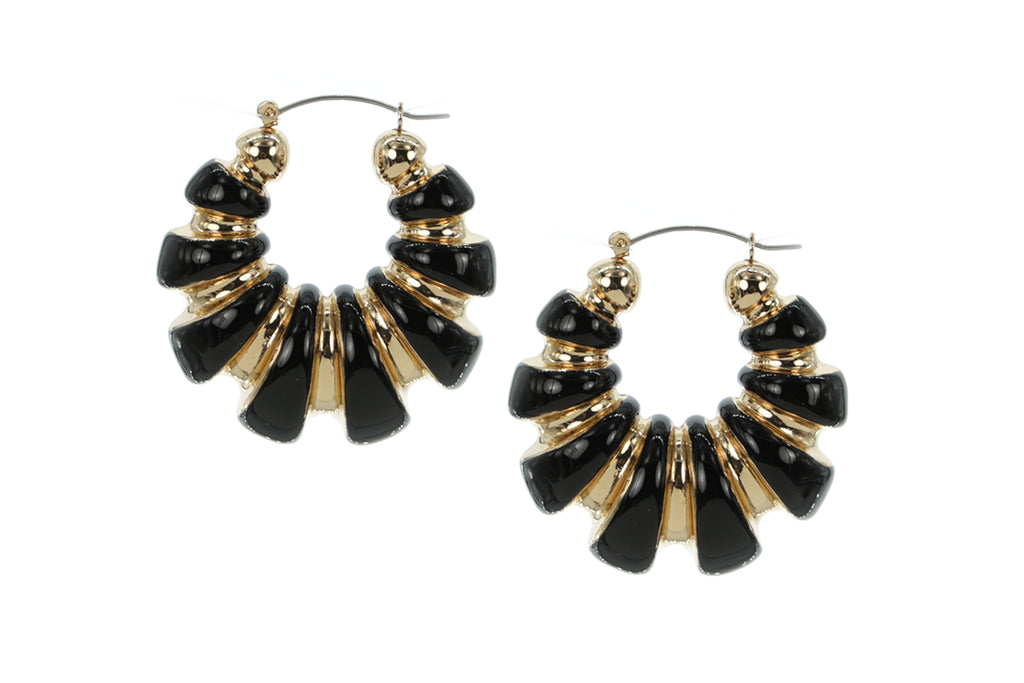 Conchita Hoops